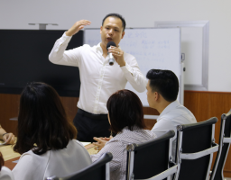 “矢志不渝追求卓越”納匯董事長...